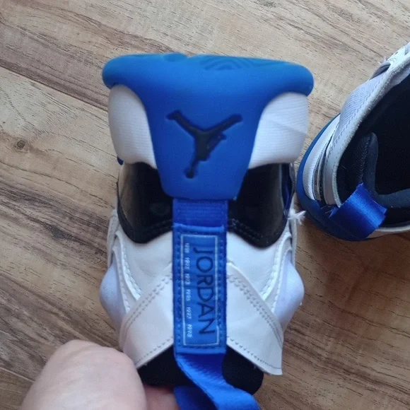 Air Jordan White and Blue Retro Concord Basketball Sneakers Size 5Y
